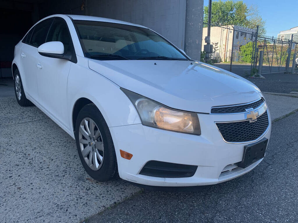 2011 CHEVROLET Cruze