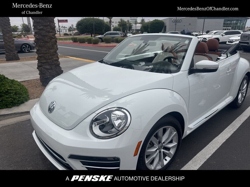 2017 VOLKSWAGEN Beetle
