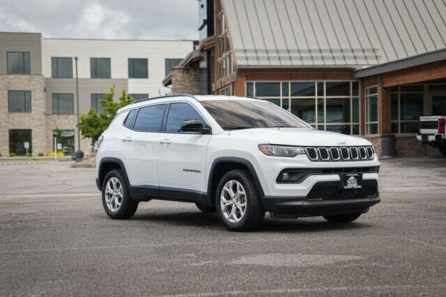 2024 JEEP Compass