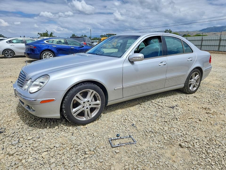 2004 MERCEDES-BENZ E-Class