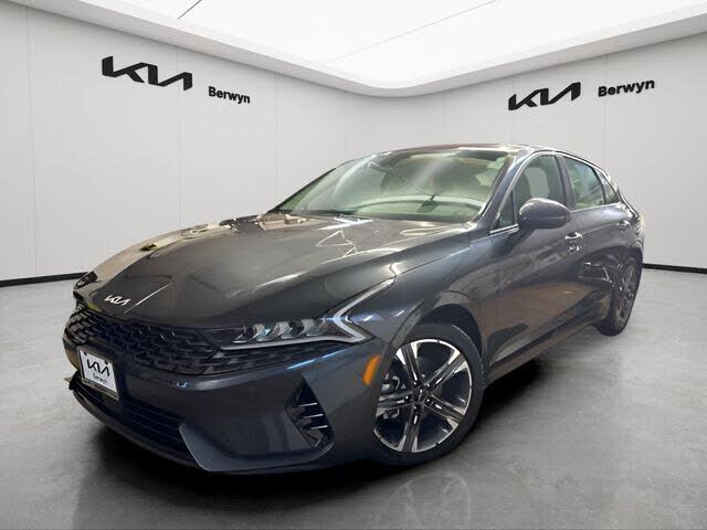 2022 KIA K5