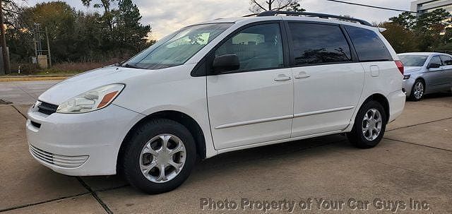 2004 TOYOTA Sienna
