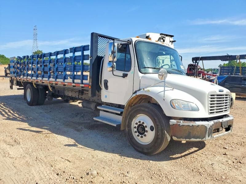 2016 FREIGHTLINER M2