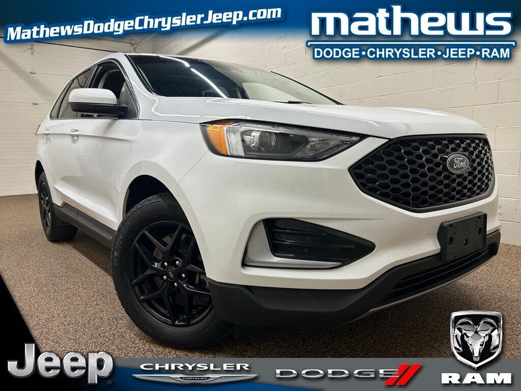 2023 FORD Edge