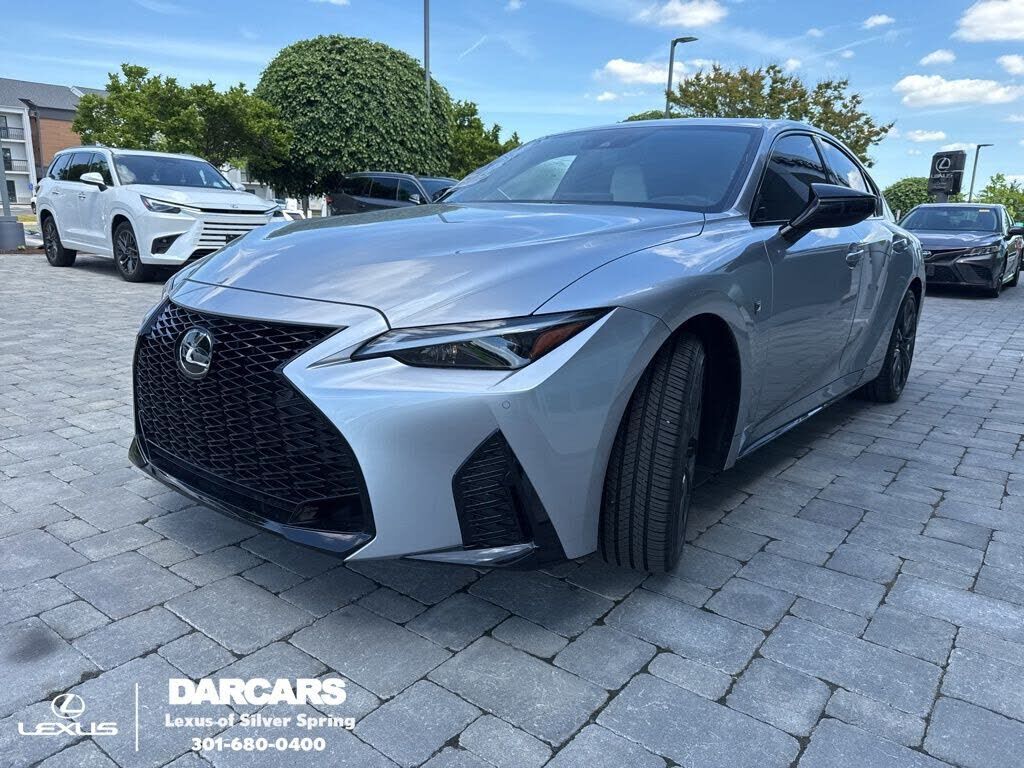 2025 LEXUS IS