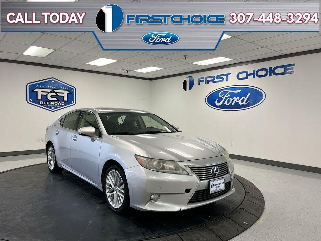 2013 LEXUS ES