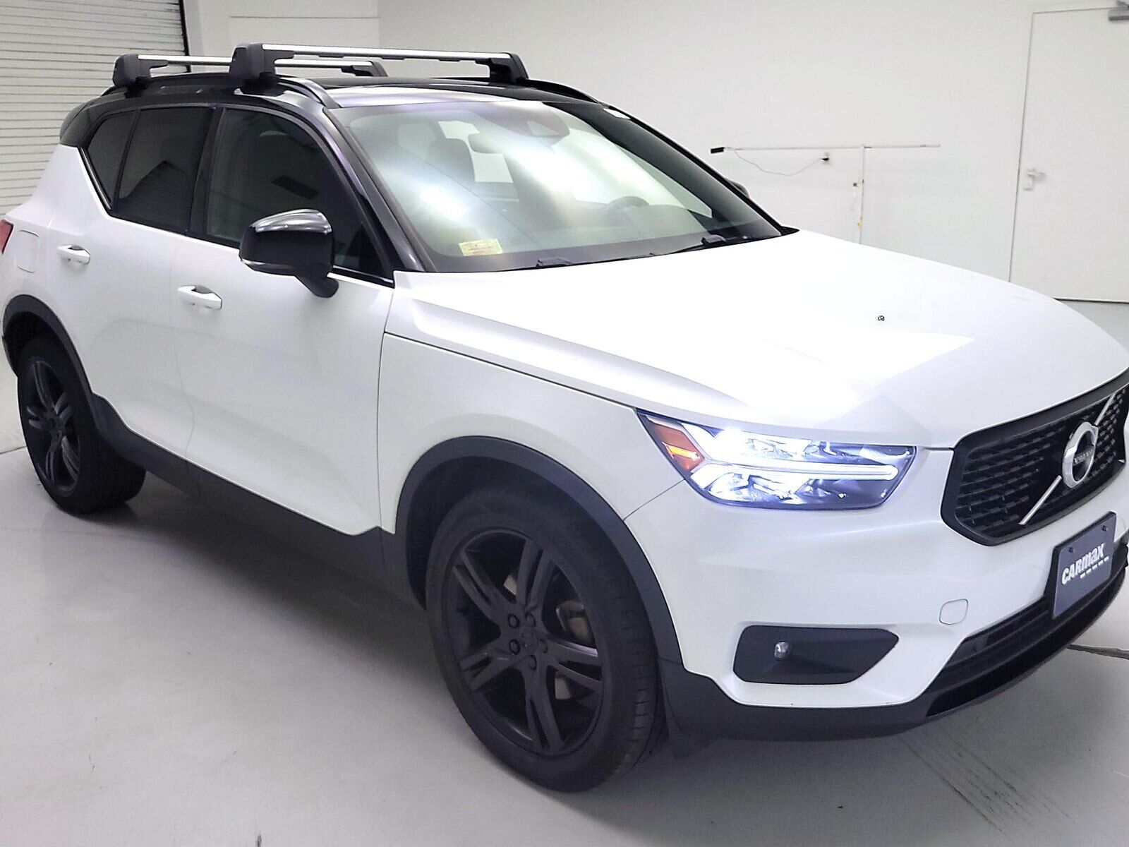 2019 VOLVO XC40