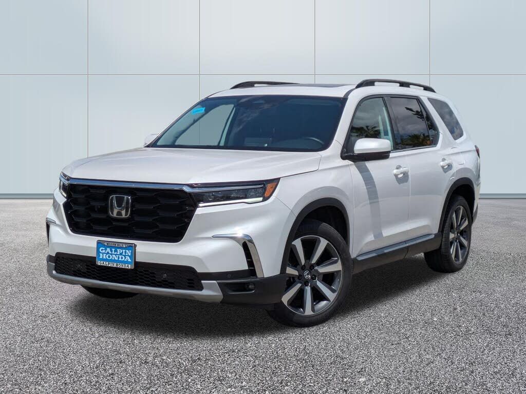 2025 HONDA Pilot