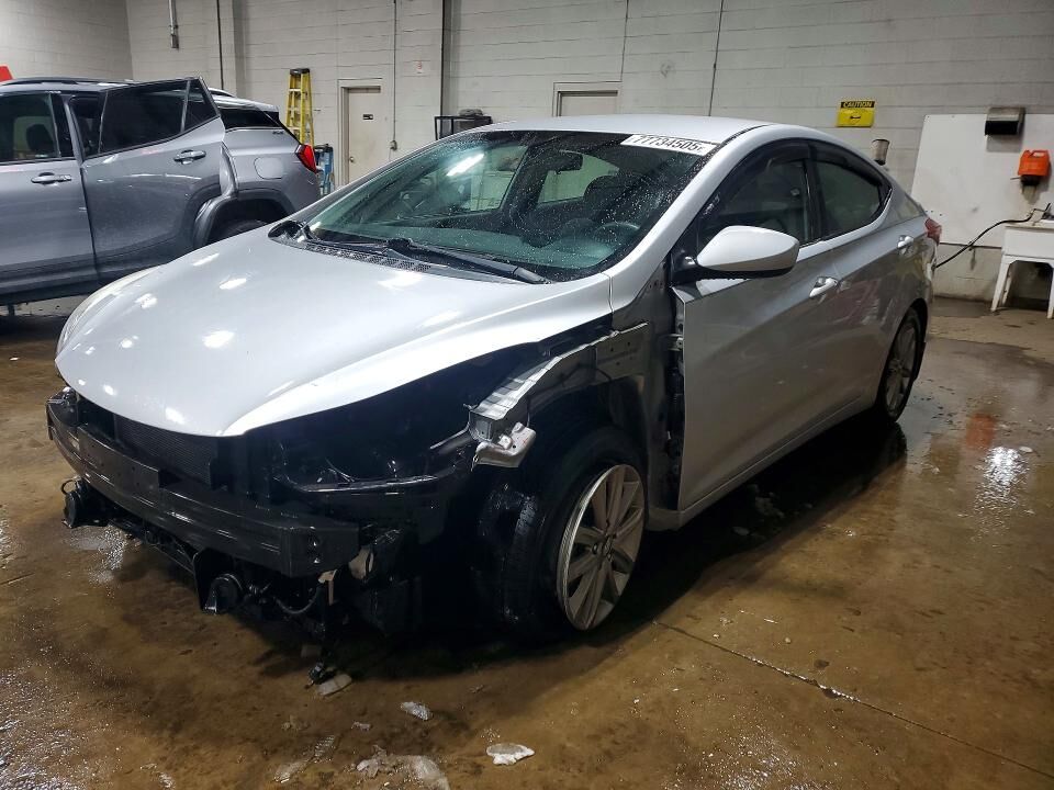 2014 HYUNDAI Elantra