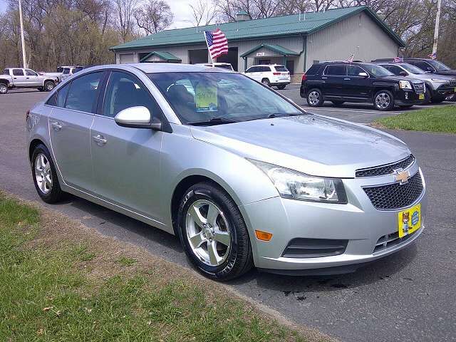 2013 CHEVROLET Cruze