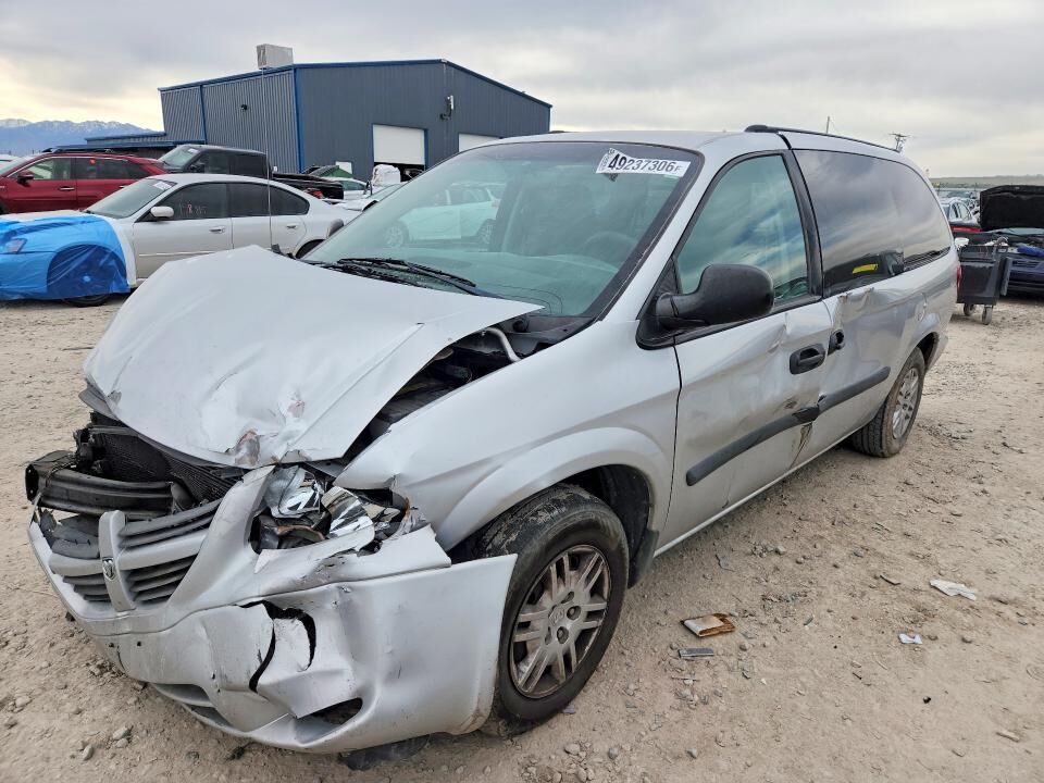 2005 DODGE Caravan