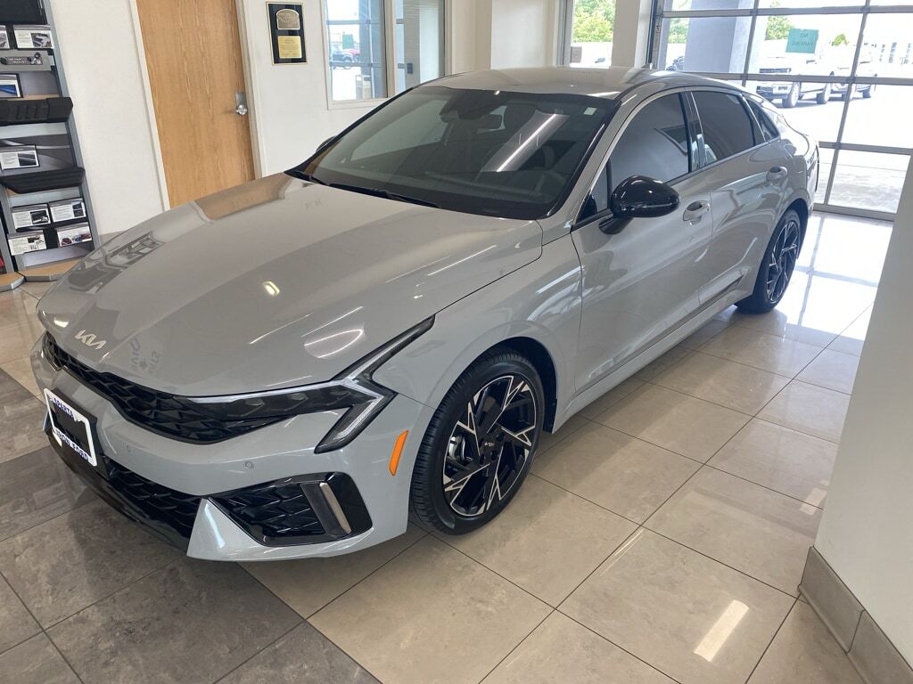 2025 KIA K5