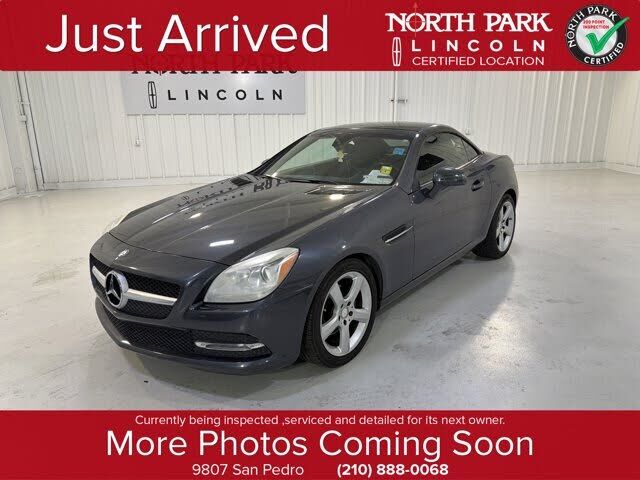 2015 MERCEDES-BENZ SLK-Class