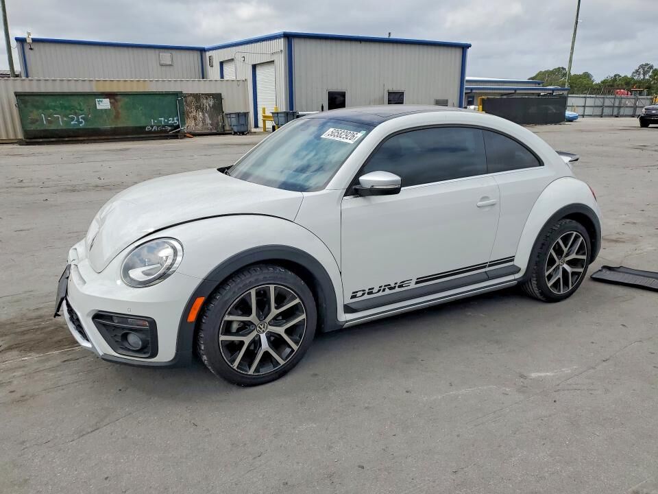 2016 VOLKSWAGEN Beetle