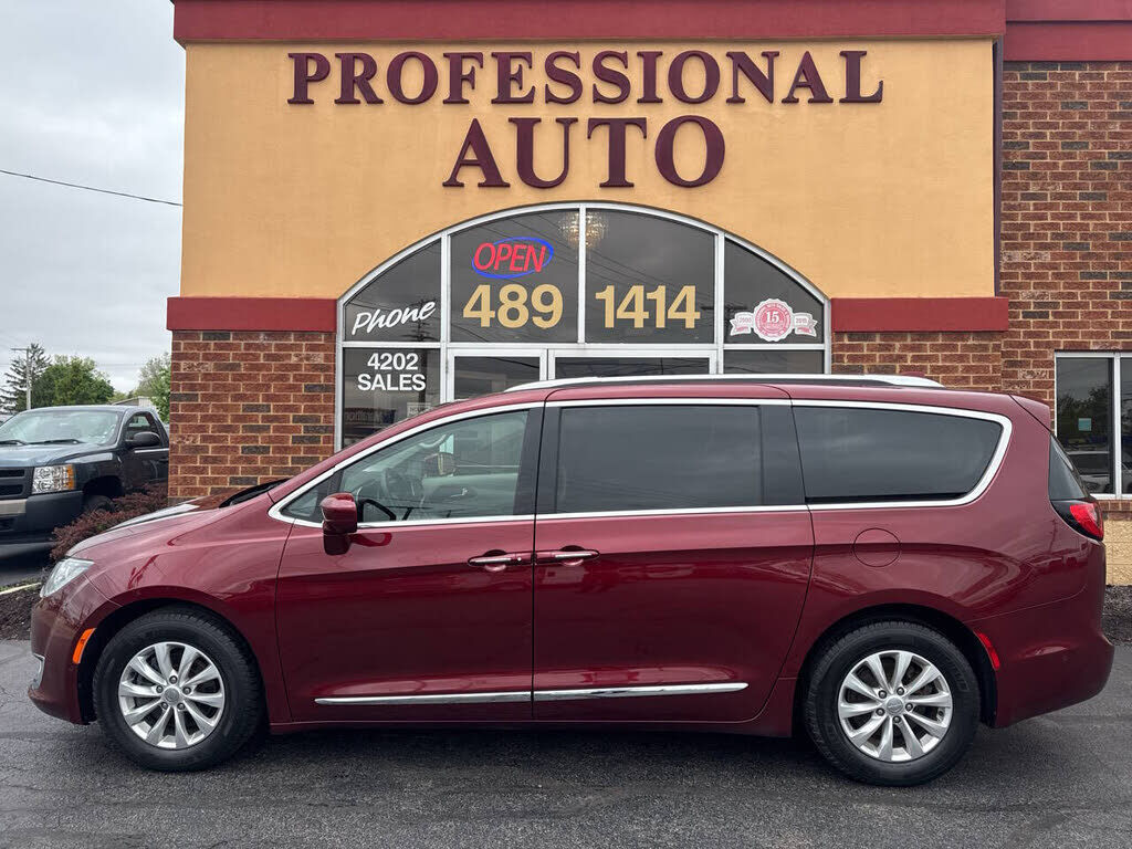 2018 CHRYSLER Pacifica