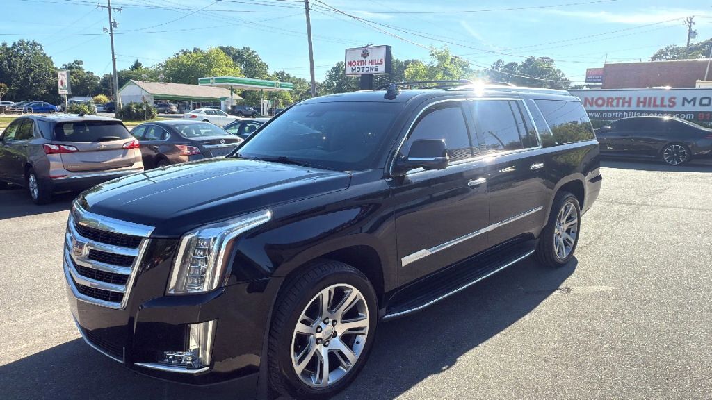 2016 CADILLAC Escalade