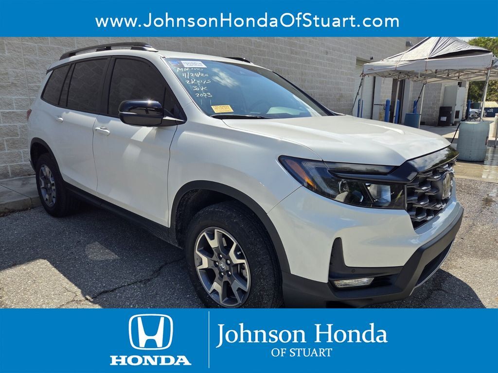 2023 HONDA Passport