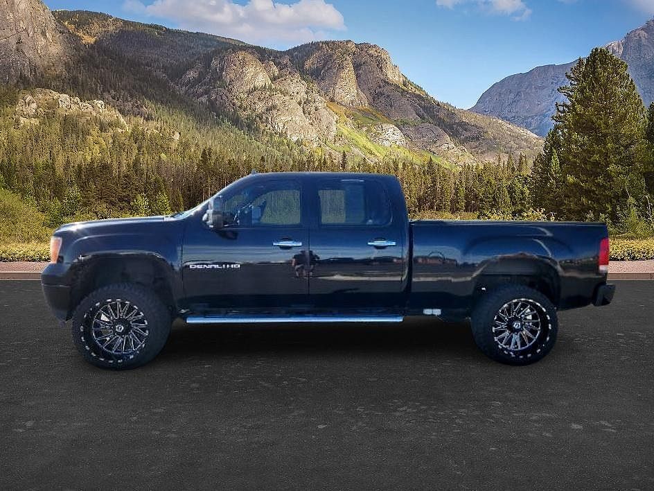 2011 GMC Sierra