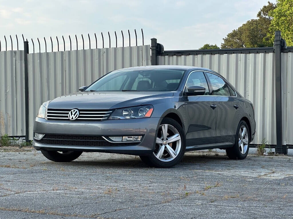 2015 VOLKSWAGEN Passat