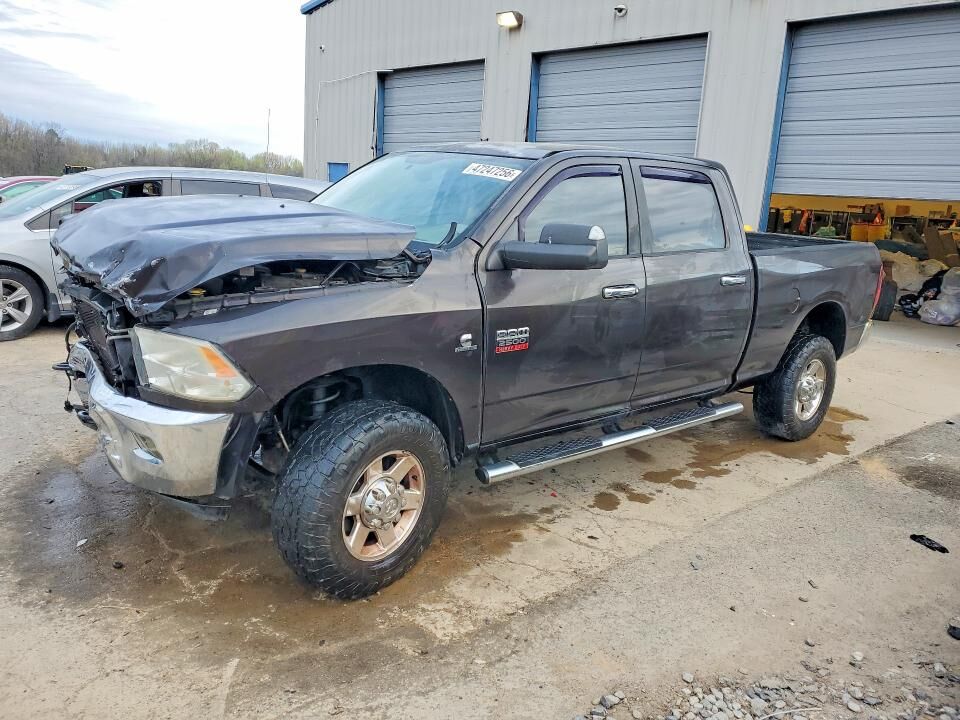2010 DODGE Ram