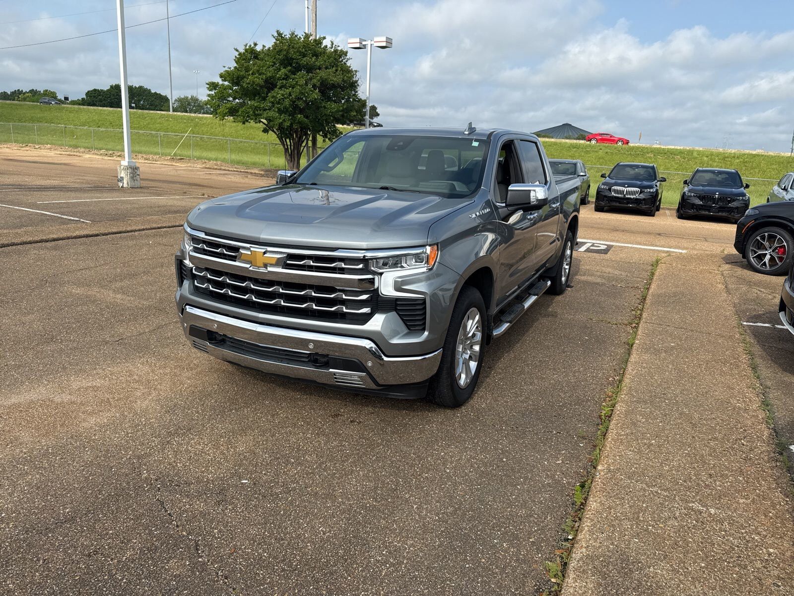 2023 CHEVROLET Silverado