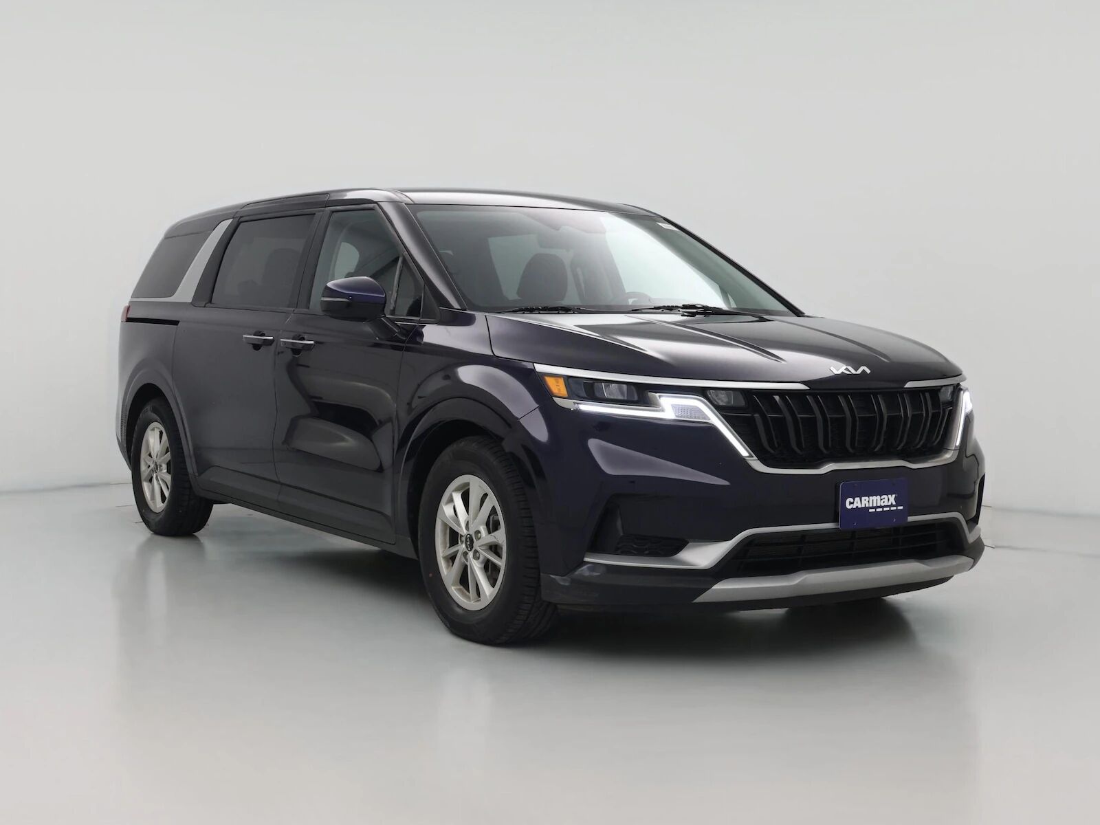 2023 KIA Carnival