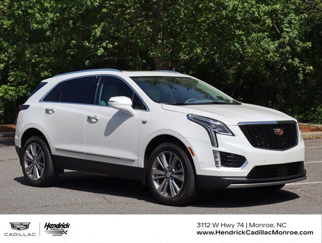 2025 CADILLAC XT5