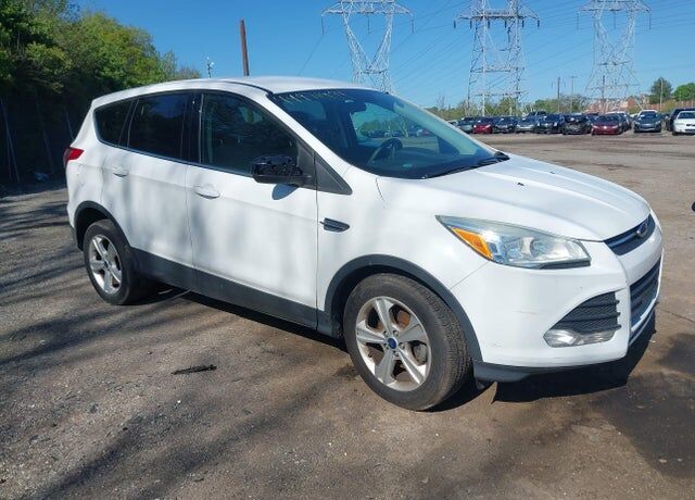 2016 FORD Escape
