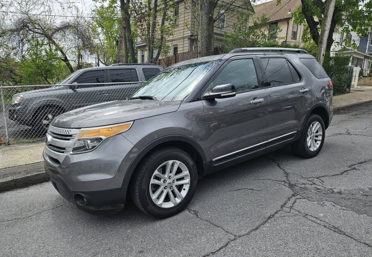 2014 FORD Explorer
