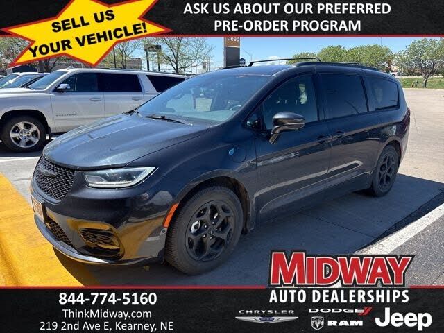 2021 CHRYSLER Pacifica