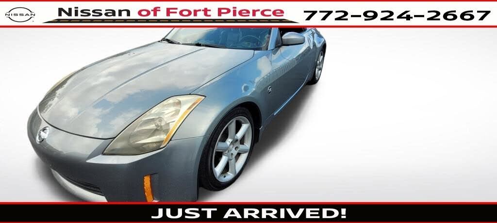 2005 NISSAN 350Z