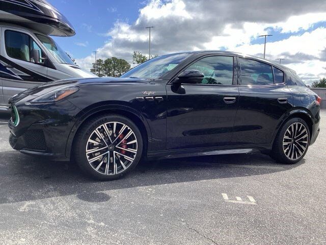 2023 MASERATI Grecale