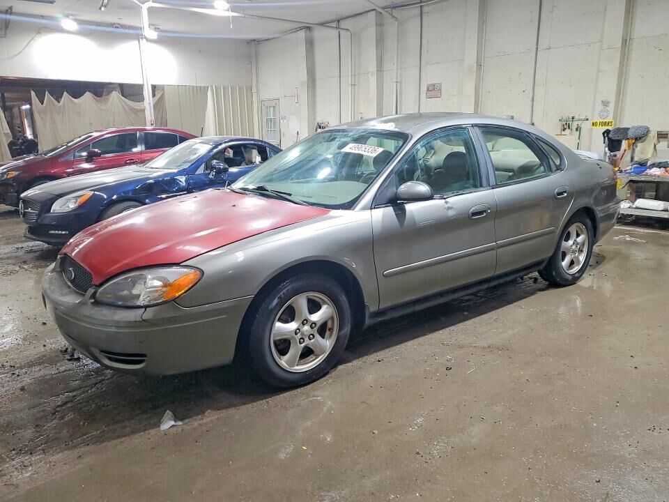 2004 FORD Taurus