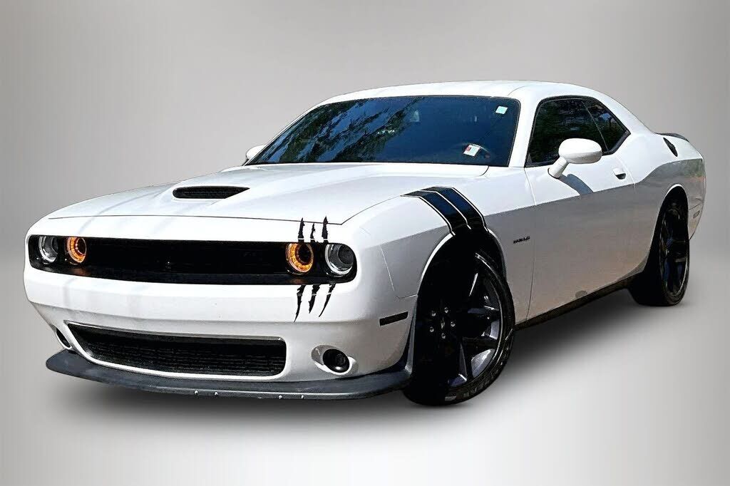 2021 DODGE Challenger