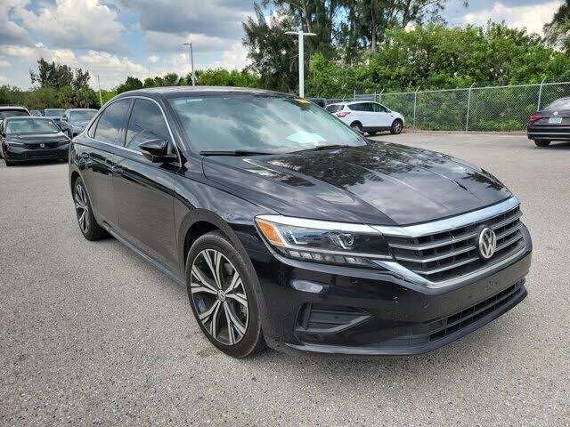 2020 VOLKSWAGEN Passat