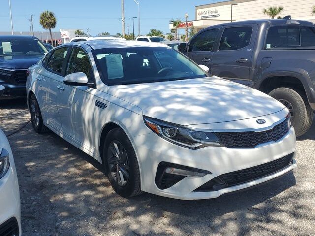 2019 KIA Optima