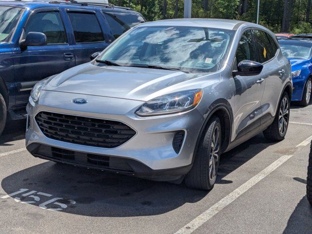 2021 FORD Escape