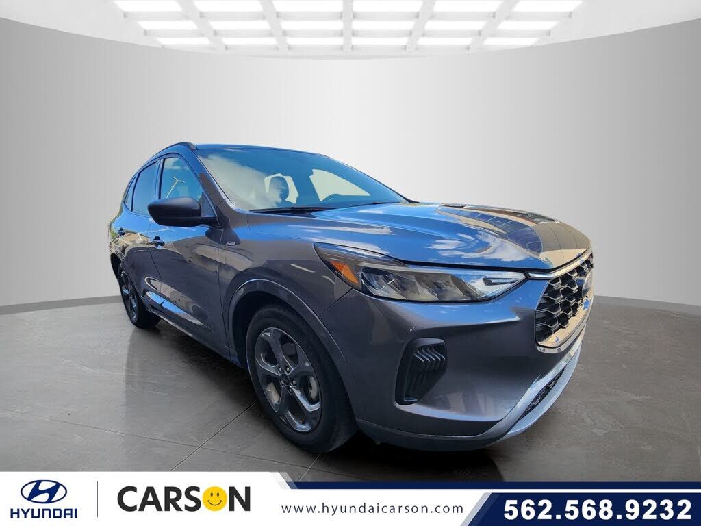 2024 FORD Escape