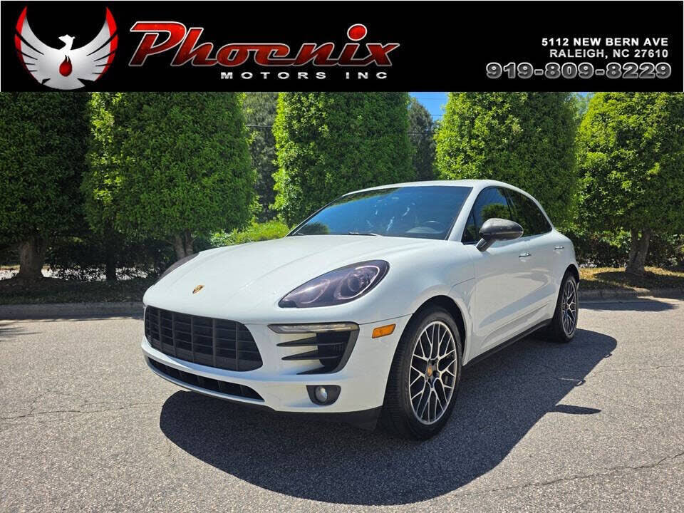 2015 PORSCHE Macan