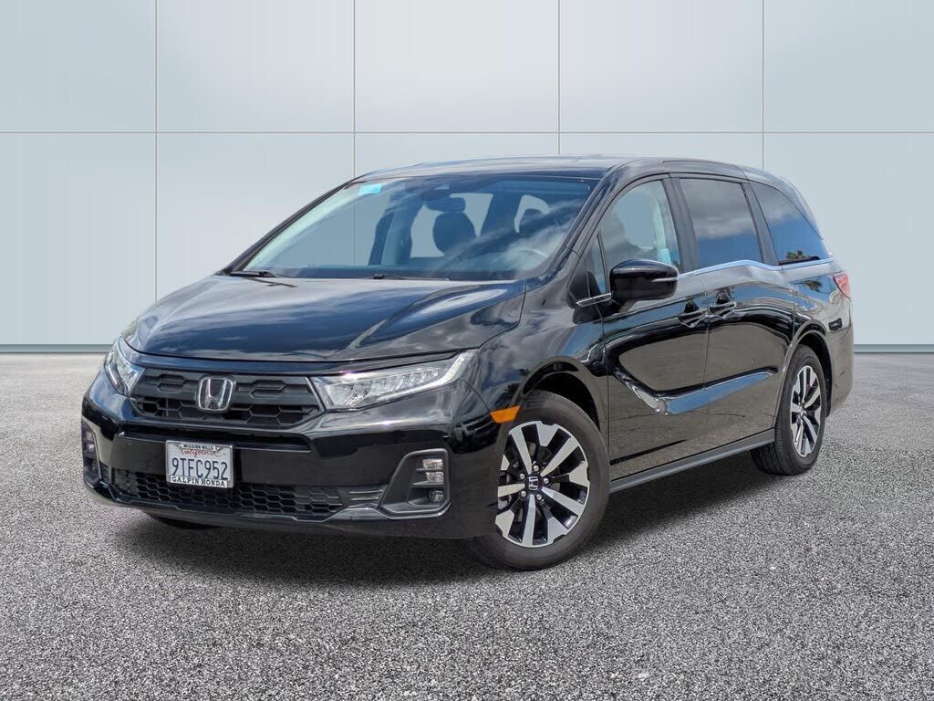 2025 HONDA Odyssey