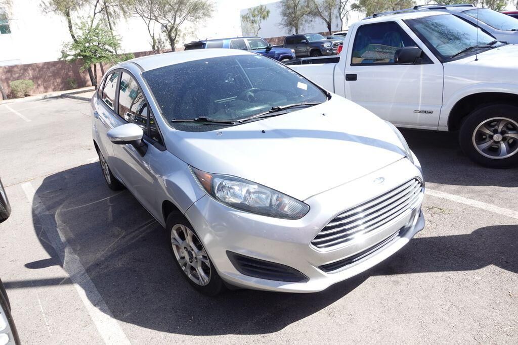 2015 FORD Fiesta