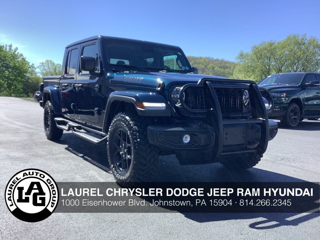 2025 JEEP Gladiator
