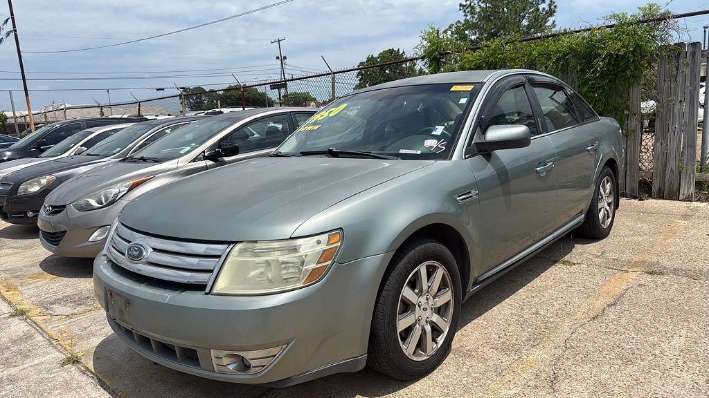 2008 FORD Taurus