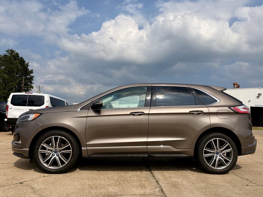 2019 FORD Edge