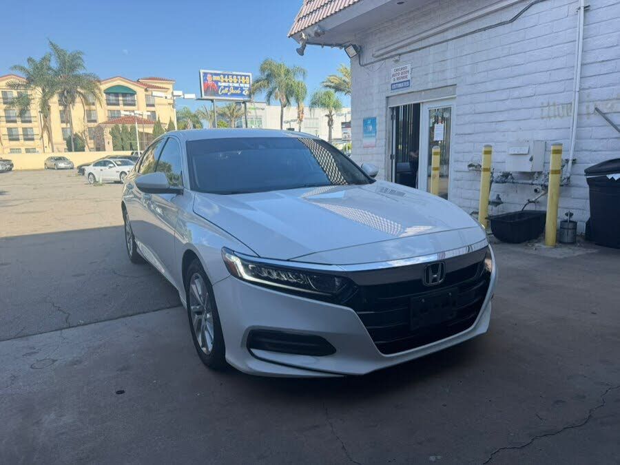 2020 HONDA Accord