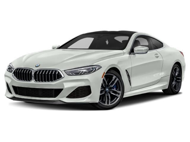 2021 BMW M8