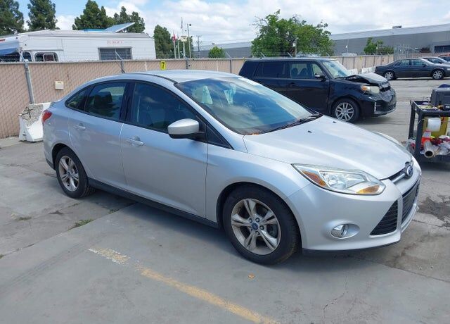 2012 FORD Focus