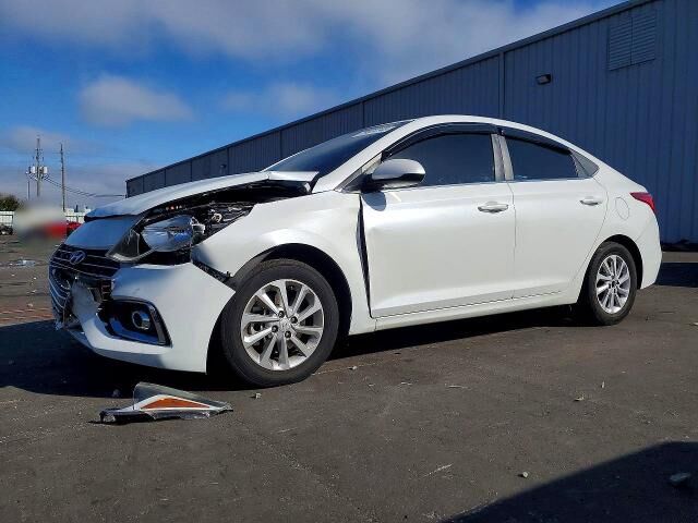 2021 HYUNDAI Accent