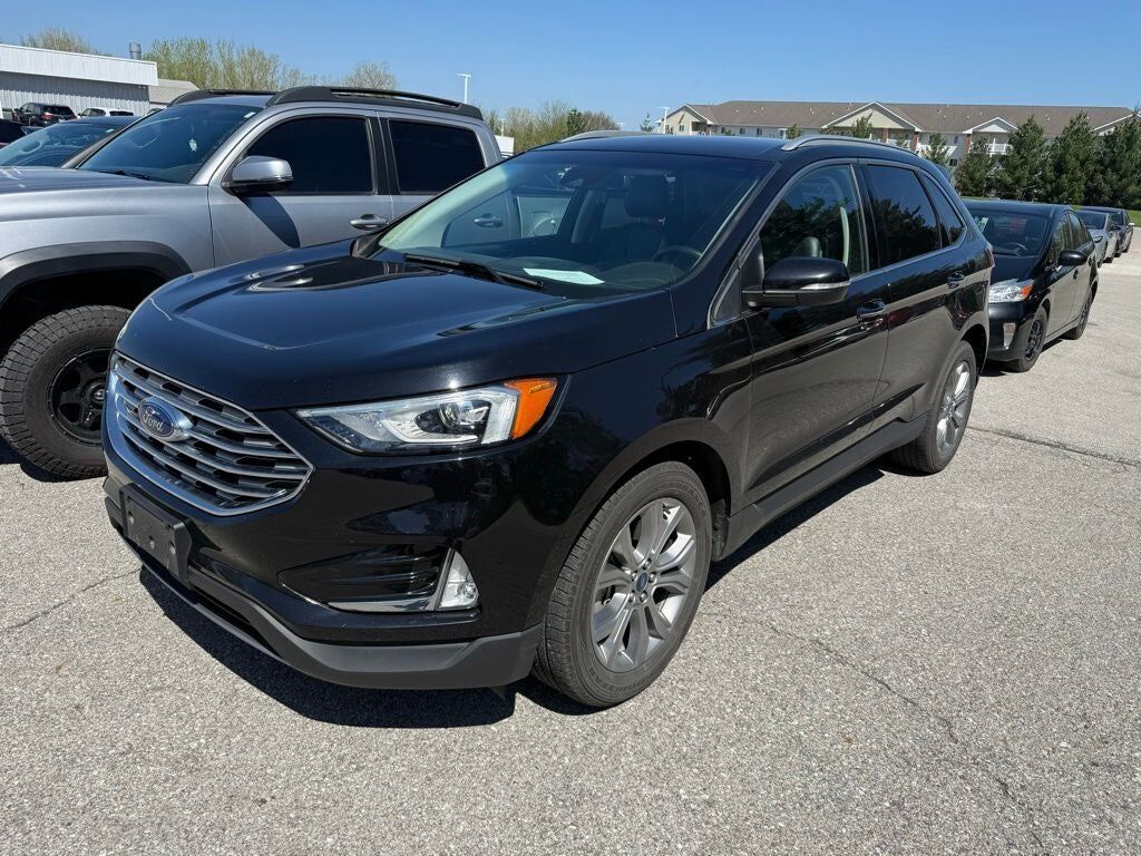 2019 FORD Edge