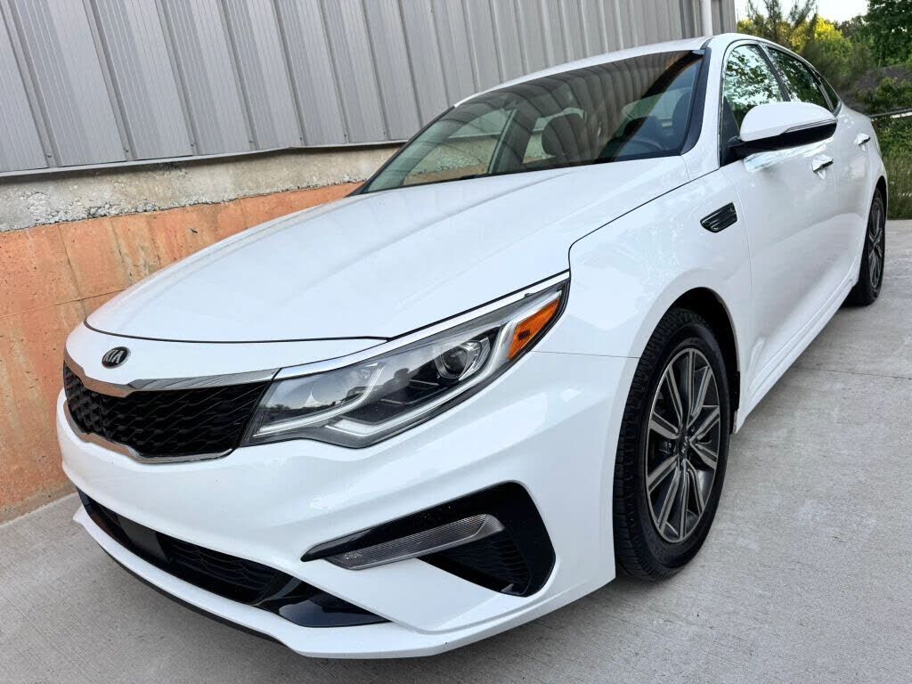 2019 KIA Optima